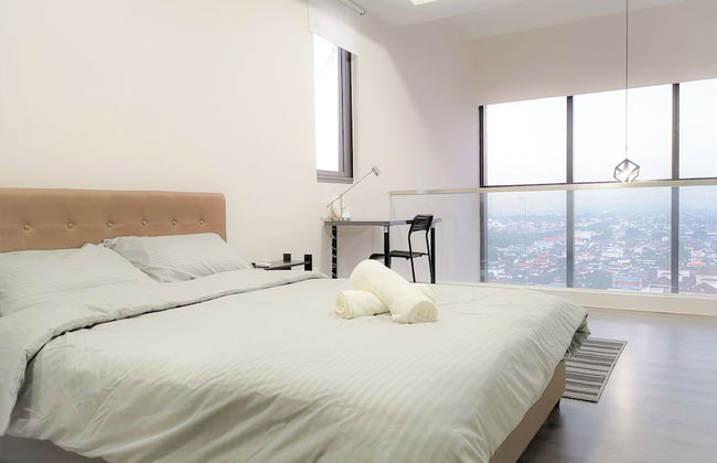 Icon City Premier Suites by WeCare - Photo 67