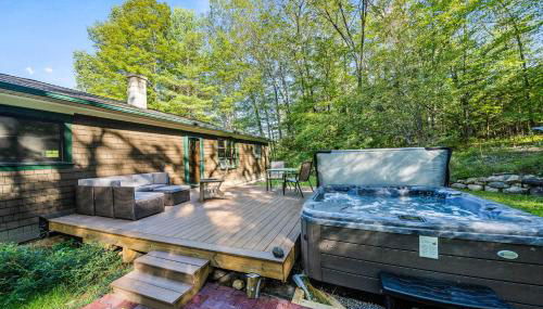 Riverside Bliss - Photo 3