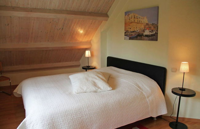 Rendeux Villa With Garden - Photo 2