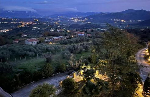 7 Bedroom Stunning Home In Caiazzo - Foto 22