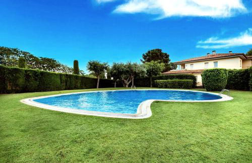 Fabulosa Adelfas : entre mar y montañas - Foto 1