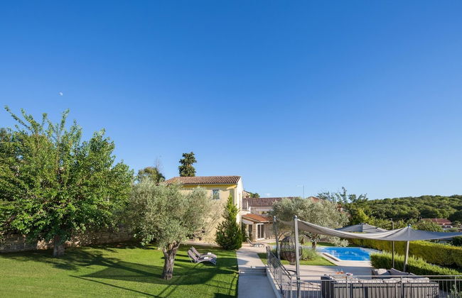 Art Villa Sis With Private Pool - Foto 21