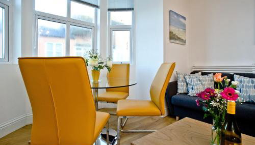 5 At The Beach - Foto 4