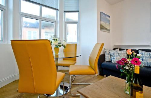 5 At The Beach - Foto 4