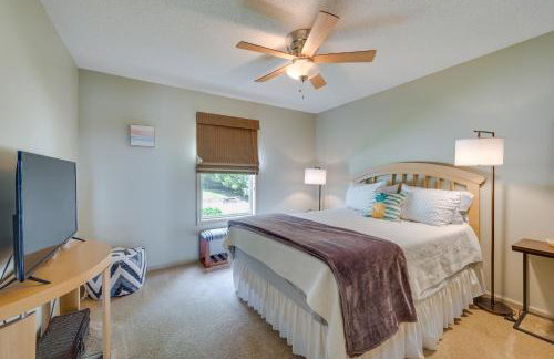 Luxe Lake Sinclair Living Private Dock and Beach! - Foto 20