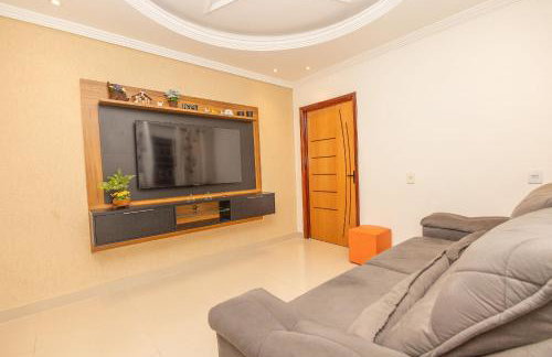 Casa 4 Quartos c/ Varanda Gourmet e Piscina - Foto 5