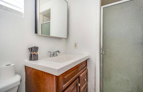 Newly Renovated Home Spacious Close 2 Hospital - Foto 27