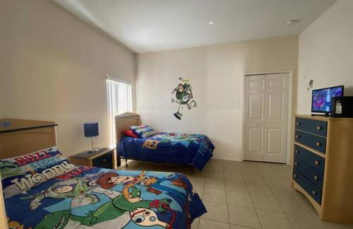 Family Disney Pool Home in Gated Resort Near Golf -16801 - Foto 14