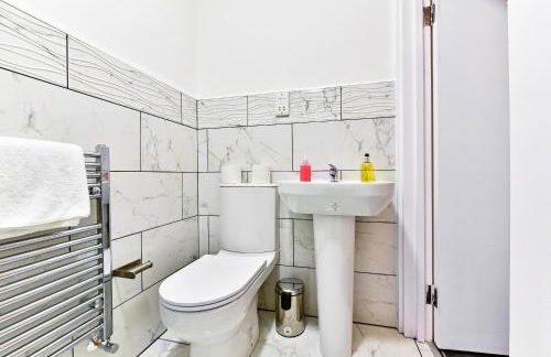 Ground Floor 2-Bed Near City Centre and Broadway - Foto 11