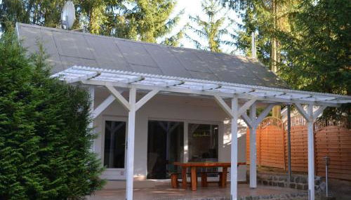 Ferienhaus mit Terrasse und Kaminofen in Parchim - Foto 4
