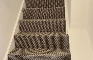 4 bedroom house with Garden, Parking & 3 mins Walking Distance from Train Station - Photo 24