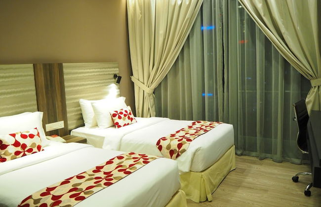 Ramada Suites by Wyndham Kuala Lumpur City Centre - Photo 8