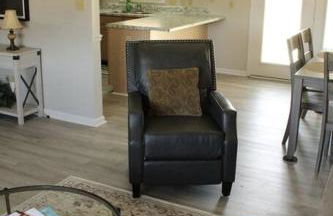 Cheerful 2-Bedroom, 2 bath with private parking - Foto 14