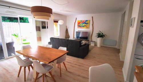 Appartement 90 m2 avec parking terrasse balcons, proche du port et plages - Foto 5