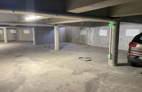 T3 - TERRASSE 30 m2 VUE OCEAN, 2 CHAMBRES, parking privatif et piscine en été - Foto 30