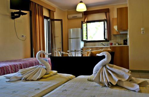 Roula Rooms - Foto 24