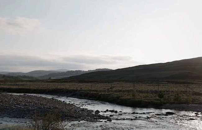 Gairnshiel Lodge - Unique Exclusive Lodge Next to the Castle - Photo 4