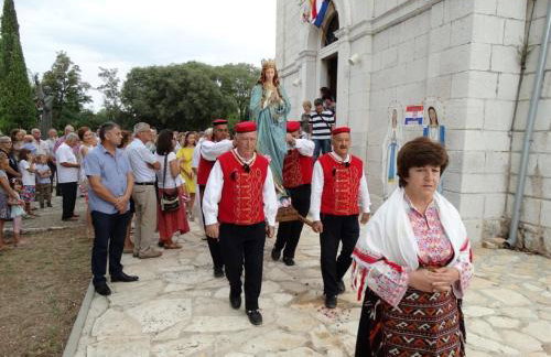 Villa Bubica- cozy holiday home in rural area with pool - Photo 52