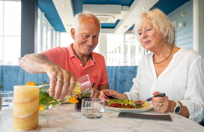 Restyled Villa Near the Beach - Photo 20