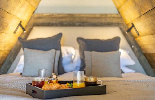 The Tri-Pod - Photo 17