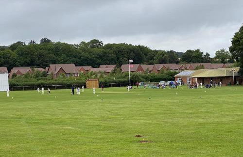 Cosy bungalow with views, walks, garden & parking. - Foto 48