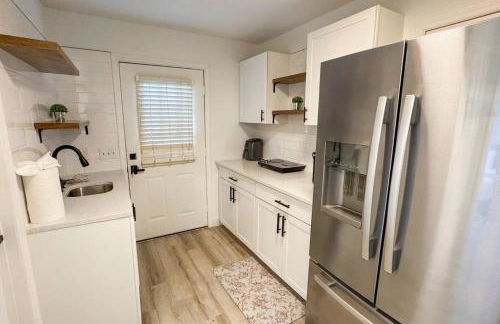 Waterfront home with Firepit and Foosball Table - Photo 6