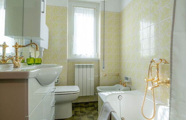 Beautiful 4-bed Apartment in Limonta - Foto 13