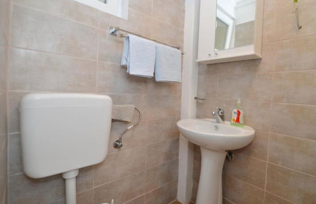 Tivat Bliss Apartments Close to Beach - Photo 38