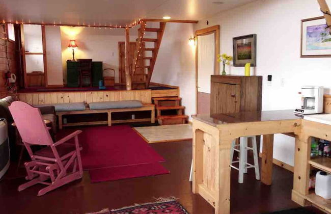 Relaxing Nature Retreat Perfect for Large Groups - Foto 30