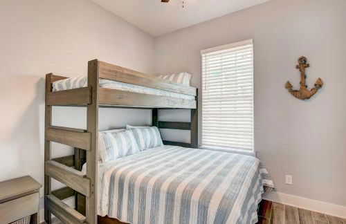 Private Dock and Patio Waterfront Galveston Retreat - Photo 23