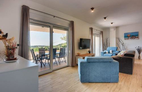 Villa mit privatem Pool nur wenige Minuten von den Stränden - Foto 5