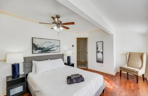 Stunning Dallas Home w Beautiful Yard Big Groups - Foto 23