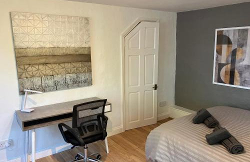 Lovely cottage in Penryn centre with parking - Photo 18