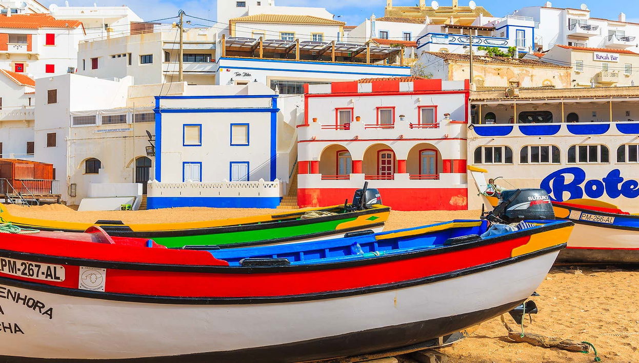 Benagil & Ferragudo Day Trip + Wine Tasting