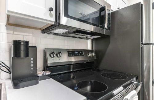 Walk to Atrium Peaceful Downtown Stay - Foto 7