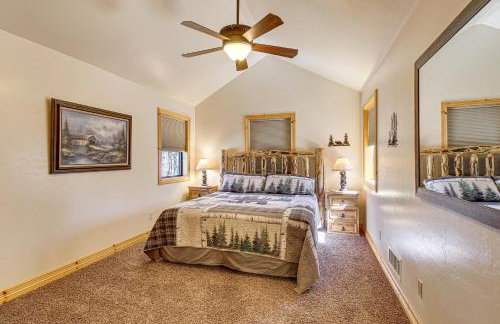 Rustic Lakeside Cabin on 3 Acres with Nature Views! - Foto 25