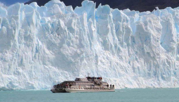 Perito Moreno Glacier Boat Trip - Foto 2