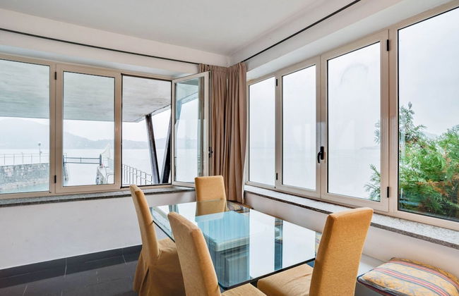 Holiday Home in Meina With Private Beach - Foto 16