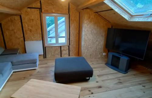 Appartement atypique avec piscine partagée. - Foto 12