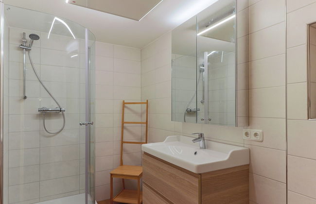 Central Apartment With Balcony, Terrace, Garden, Deckchairs - Foto 44