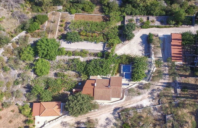 Holiday Home Blossom - Four Bedroom Holiday Home With Outdoor Pool and Jacuzzi - - Foto 17