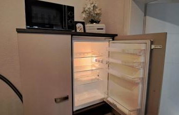 Kleine hübsches Apartment,Sauna im Haus, Hunde willkommen, nahe Park, Waldeisenbahn, Hermansbad, UNESCO Geopark, Nähe polnischer Markt, Top Lage für Ausflugsziele zum Wandern oder Radfahren - Foto 4