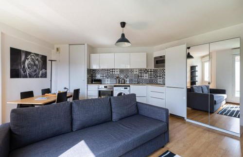 A 5 min de Bordeaux centre - Terrasse - Pied du tram - Foto 3