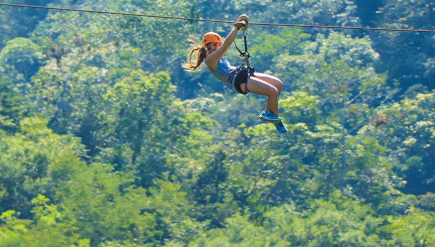 Tour de aventura en Los Veranos Canopy para cruceros