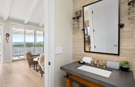 Vineyard Views w Pool Game Room Near Trails Wineries Beginnings Ranch Vineyard by AvantStay - Foto 42