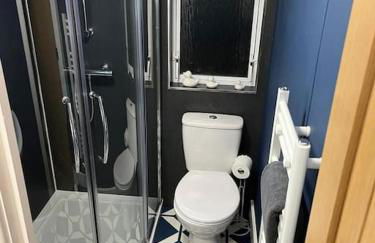 The Cherries - Caer beris holiday park 2 bedroom lodge - No commercial vehicles allowed on site - Foto 24