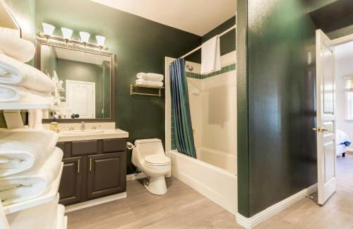 @ Marbella Lane Tuscan Villa with Hot Tub - Photo 70