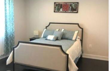 Entire Extra Large Luxury 3 Bedrooms Condo - Photo 25
