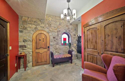 Ski-In Ski-Out Schweitzer Winter Chalet with Hot Tub - Foto 38