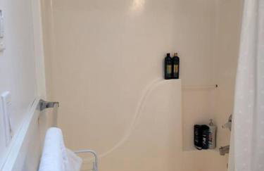 2 bdrm home in quiet neighborhood 2 blocks from beach - Foto 14